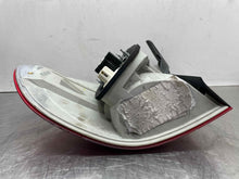 Load image into Gallery viewer, OUTER TAIL LIGHT LAMP BMW X5 X5M 07 08 09 10 Right - NW434535
