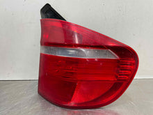Load image into Gallery viewer, OUTER TAIL LIGHT LAMP BMW X5 X5M 07 08 09 10 Right - NW434535
