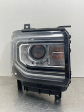 Load image into Gallery viewer, Headlight Lamp Assembly  SIERRA 1500 PICKUP 2017 - NW434367
