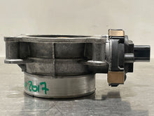 Load image into Gallery viewer, Throttle Body  SIERRA 1500 PICKUP 2017 - NW434527
