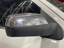 Load image into Gallery viewer, [INVENTORYCAR_YEAR_MAKE_MODEL] SIDE VIEW DOOR MIRROR Right - NW434233
