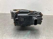 Load image into Gallery viewer, Throttle Body  SILVERADO 1500 PICKUP 2017 - NW434853
