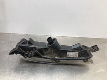 Load image into Gallery viewer, FOG LAMP LIGHT Lincoln MKZ 2017 17 2018 18 2019 19 2020 20 Right - NW434724
