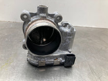 Load image into Gallery viewer, Throttle Body Lincoln MKZ 2017 - NW434854
