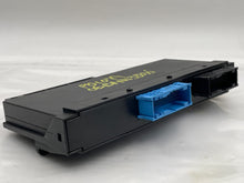 Load image into Gallery viewer, BODY CONTROL MODULE BCM COMPUTER 323i 325ci 325i 330ci 330i 330xi 2006 - NW29306
