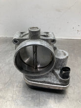 Load image into Gallery viewer, THROTTLE BODY BMW 650i 550i 750i X5 2006 06 2007 07 08 09 10 - NW435324
