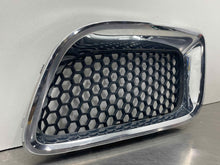 Load image into Gallery viewer, Grille Pontiac Torrent 2008 - NW97966
