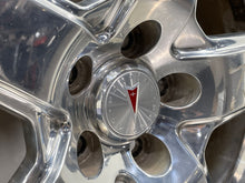 Load image into Gallery viewer, Wheel Rim Pontiac Torrent 2008 - NW196989
