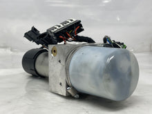 Load image into Gallery viewer, CONVERTIBLE TOP MOTOR Audi A3 2015 15 2016 16 2017 17 - NW435001
