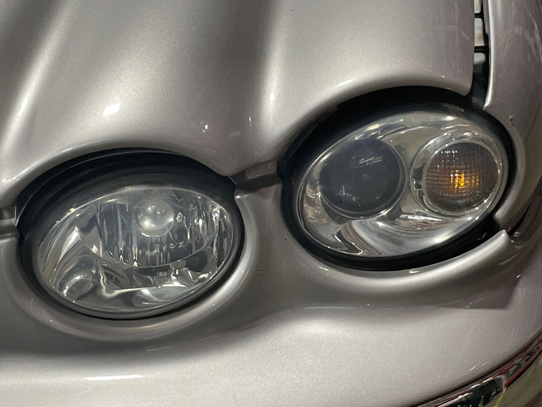 Jaguar XJ Headlight Chrome Surround Finishers - Mina Gallery Inc Jaguar XJ Headlight Chrome Surround Finishers - Mina Gallery Inc