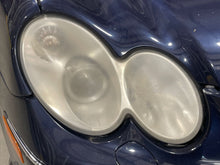 Load image into Gallery viewer, [INVENTORYCAR_YEAR_MAKE_MODEL] HEADLIGHT LAMP ASSEMBLY Right - NW435633
