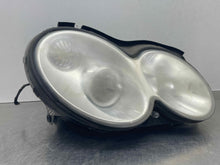 Load image into Gallery viewer, [INVENTORYCAR_YEAR_MAKE_MODEL] HEADLIGHT LAMP ASSEMBLY Right - NW435633
