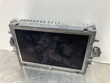 Load image into Gallery viewer, INFO-GPS SCREEN CLS550 CLS63 E350 E550 E63 10 11 12 13 - NW435637
