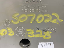 Load image into Gallery viewer, SPEEDOMETER CLUSTER BMW 325i 2003 03 2004 04 2005 05 - NW436219
