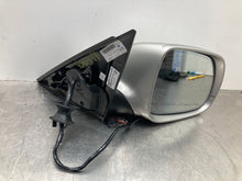 Load image into Gallery viewer, SIDE VIEW DOOR MIRROR Audi Q5 09 10 11 12 13 14 Right - NW435953
