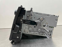 Load image into Gallery viewer, RADIO Toyota Prius 2010 10 2011 11 - NW436697
