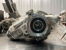 Load image into Gallery viewer, TRANSFER CASE 228I X1 X2 Clubman Countryman 16 17 18 19 20 - NW436779
