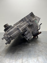 Load image into Gallery viewer, TRANSFER CASE BMW X3 X4 X5 X6 12 13 14 15 16 - NW437282
