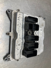Load image into Gallery viewer, ECU ECM COMPUTER BMW 320i 328D 328i 528D 528i 13 14 15 - NW436991
