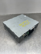 Load image into Gallery viewer, RADIO RECEIVER A5 A6 S6 Touareg 10 11 12 13 14 15 16 17 - NW437202
