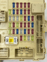 Load image into Gallery viewer, BODY CONTROL MODULE BCM COMPUTER Kia Cadenza 14 15 16 - NW33366
