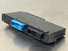 Load image into Gallery viewer, BODY CONTROL COMPUTER BMW 323i 328i 335i 2007 07 - NW29357
