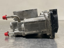 Load image into Gallery viewer, THROTTLE BODY Camry Highlander Rav 4 Avalon 05 06 - 10 - NW437749
