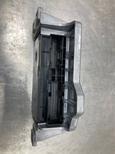 Load image into Gallery viewer, Computer  BMW 328I 2010 - NW437877
