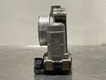 Load image into Gallery viewer, THROTTLE BODY Saab 9-3 2007 07 2008 08 2009 09 2010 10 - NW438162
