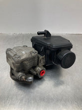 Load image into Gallery viewer, POWER STEERING PUMP Saab 9-3 2003 03 04 05 06 07 08 - NW438148
