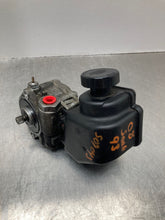 Load image into Gallery viewer, POWER STEERING PUMP Saab 9-3 2003 03 04 05 06 07 08 - NW438148
