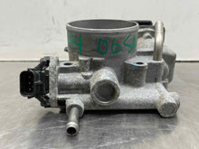 Load image into Gallery viewer, THROTTLE BODY Impreza Legacy 06 - 08 w/o turbo - NW438163
