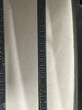 Load image into Gallery viewer, Grille  BMW 328I 1999 - NW98114
