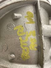 Load image into Gallery viewer, THROTTLE BODY BMW 323I Z3 1997 98 99 00 - NW177763
