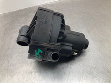 Load image into Gallery viewer, AIR INJECTION PUMP SMOG Mercedes CLK550 E350 SL550 S450 S550 06 07 08 09 10 11 - NW438242
