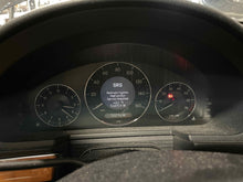 Load image into Gallery viewer, SPEEDOMETER CLUSTER E300 E320 E350 E550 E63 2009 09 - NW438579
