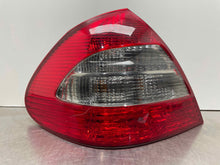 Load image into Gallery viewer, TAIL LIGHT LAMP ASSEMBLY E350 E550 E280 E300 E320 E63 07-09 Left - NW438602
