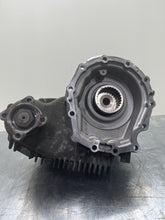 Load image into Gallery viewer, TRANSFER CASE E300 E320 E350 E550 E63 2008 08 2009 09 - NW438592
