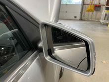 Load image into Gallery viewer, SIDE VIEW DOOR MIRROR C250 C300 C350 C63 2010 10 2011 11 Right - NW438775
