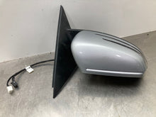 Load image into Gallery viewer, SIDE VIEW DOOR MIRROR C250 C300 C350 C63 2010 10 2011 11 Right - NW438775
