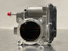 Load image into Gallery viewer, THROTTLE BODY Subaru Legacy 13 14 15 16 17 18 19 - NW439063
