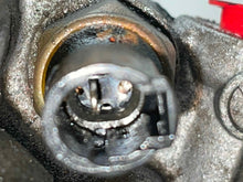 Load image into Gallery viewer, POWER STEERING PUMP Subaru Legacy 2013 13 2014 14 - NW439049
