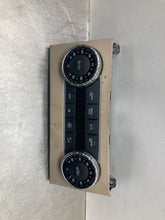 Load image into Gallery viewer, FRONT TEMPERATURE CONTROLS C250 C300 C350 C63 GLK350 13 14 15 - NW438887
