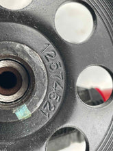 Load image into Gallery viewer, Power Steering Pump Cadillac CTS 2007 - NW162565
