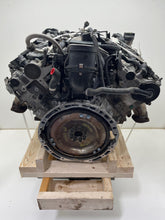 Load image into Gallery viewer, ENGINE MOTOR E350 E280 E300 E320 E500 E55 E550 E63 2006-2009 - NW438798
