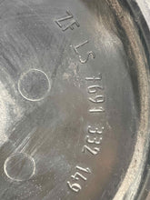 Load image into Gallery viewer, POWER STEERING PUMP E350 E550 CL550 CL600 CL63 CL65 CLS550 07-12 - NW439048
