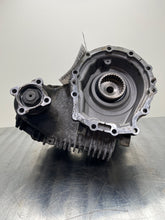 Load image into Gallery viewer, TRANSFER CASE E300 E320 E350 E550 E63 2008 08 2009 09 - NW439062
