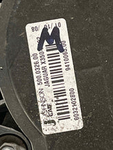 Load image into Gallery viewer, RADIATOR FAN ASSEMBLY Jaguar XF 2009 09 - NW64136
