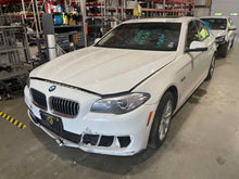 Load image into Gallery viewer, TRANSFER CASE 228I 320i 328D 328i 328I GT 428i 435i 528i M235I 12-18 - NW439706
