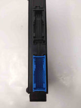 Load image into Gallery viewer, BODY CONTROL MODULE BCM COMPUTER 528i 535i 535i Gt 550i 550i Gt 09-16 - NW30599
